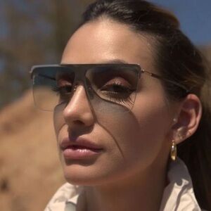 NEW! OTRA Hamptons gold sunglasses